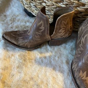 Ariat Cowboy Bootie